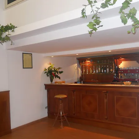 호텔 Traghetto 치비타베키아