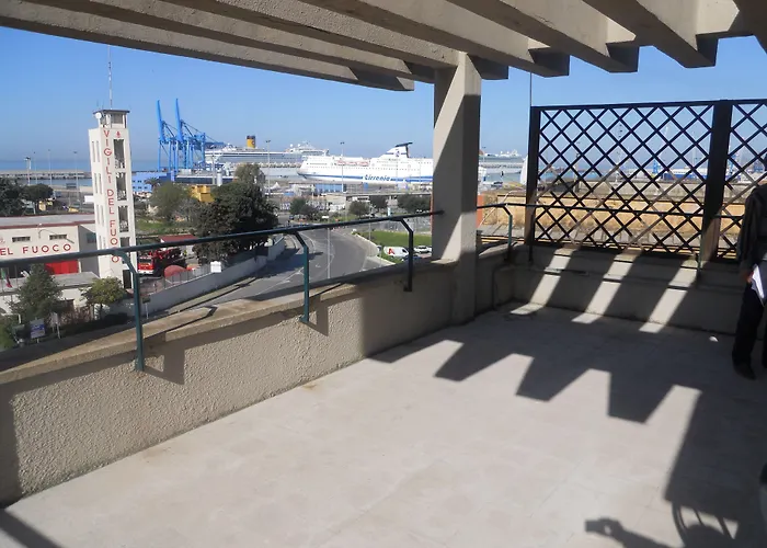 Traghetto 3* Civitavecchia