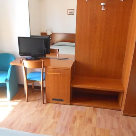 Traghetto 3*
