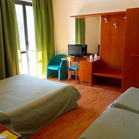 Traghetto Hotel Civitavecchia