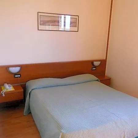 Traghetto Hotel Civitavecchia